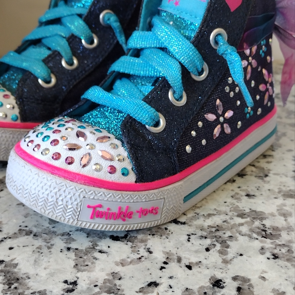 Twinkle Toes Sketchers Light Up Sneakers